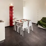 Peloni Aparthotel