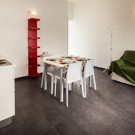 Peloni Aparthotel