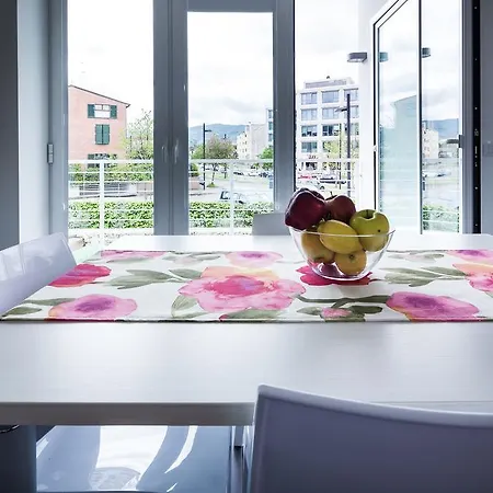 Peloni Aparthotel 4*